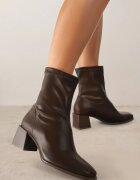  Botine Maro Casual Slip-on cu toc Taritta