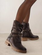  Botine maro cu talpă plată cu carâmb asimetric împodobite cu barete cu catarame Felzina