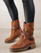  Botine Maro cu Talpă Plată cu Gambă Asimetrică Decorată cu Curele cu Catarame Felzina