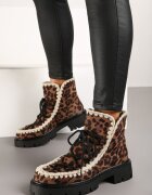 Botine Maro din imitație de piele întoarsă cu șireturi suplimentare decorate cu detalii brodate și cu model leopard Iveledi