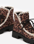  Botine Maro din imitație de piele întoarsă cu șireturi suplimentare decorate cu detalii brodate și cu model leopard Iveledi