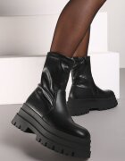  Botine Negre cu Gambă Ajustată și Platformă Lirelita