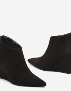  Botine Negre pe Pană cu Vârf Ascuțit Derirya