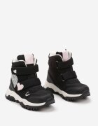  Botine Negre Plate cu scai Decorate cu inimi Verielle