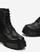 Botine Negre Stil Worker cu Platformă și Șireturi Ixuelli