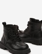  Botine Plate Negre cu Model în Relief și Șireturi Ventressa