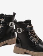  Botine tip Worker Negre Lăcuite din Piele ecologică cu Șireturi și Curea cu Cataramă Pordenta