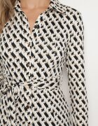 by swan Rochie Bej Bathiphaeia