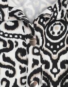 by swan Rochie Cloș Negru-Alb Midi Cu croială tip cămașă Cu model decorativ Liovia