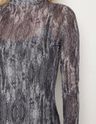 by swan Rochie Gri Transparentă cu Viscoză guler semi-golf și jupă Vertilena