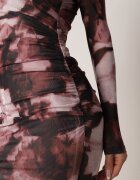 by swan Rochie Maro din plasă Maxi cu drapaj și crăpătură Valpuri