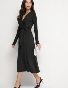 by swan Rochie neagră tip plic din Viscoză legată în talie Drestalia