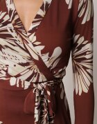 by swan Rochie petrecută din vâscoză cu imprimeu floral Guinesa Bordo
