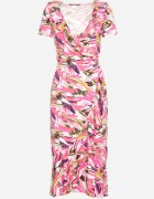 by swan Rochie Roz-Albă petrecută cu volănaș Malva