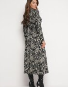 by swan Rochie tip cămașă maxi neagră cu cordon legat și model Paisley Biurtte