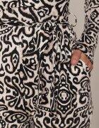 by swan Salopetă Alb-Negru cu Model Ornamental și cu Centură din Material Nireti