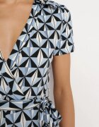by swan Salopetă Albastră cu Imprimeu Geometric cu Picioare Largi și Cordon Jaeniaria