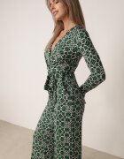 by swan Salopetă Imprimată Verde cu Mânecă Lungă și Pantaloni Largi cu Cordon în Talie Vilati