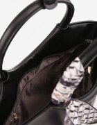 caely Geantă shopper de mână cu eșarfă decorativă mânere rotunde și curea Eudessa Neagră