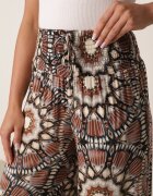 cflo Pantaloni Maro din Viscoză Tip Palazzo Cu talie înaltă și elastic în talie Agnalia