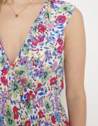 cflo Rochie Alb-Verde Maxi cu Decolteu Triunghiular și Motiv Floral cu Volan Moraila