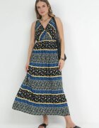 cflo Rochie Maxi neagră și bleumarin din viscoză cu un model fantezist Wellilne