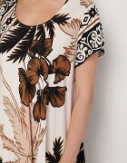 cflo Rochie Neagră din Viscoză cu Croială Cloș cu Model Floral Miratiela
