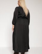 christy Rochie Maxi Neagră cu elastic în talie și decolteu petrecut Bertram