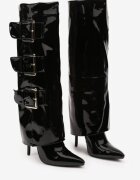  Cizme Lăcuite Negre cu Toc Stiletto în Stil Biker cu Gambă Întoarsă și Catarame Creta