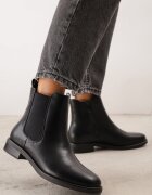 c'm paris Botine cu talpă joasă (tip chelsea) Casual cu elastic în carâmb Nellitta Negre