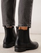c'm paris Botine cu talpă joasă (tip chelsea) Casual cu elastic în carâmb Nellitta Negre