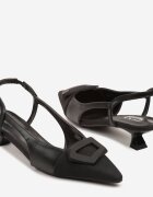 c'm paris Sandale Negre Slingback pe Toc Pisică Decorate cu Cataramă Desanoria
