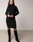  Compleu Negru din 2 piese de lână cu Rochie și Pulover Likosma