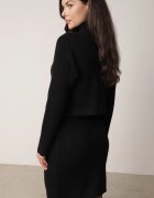  Compleu Negru din 2 piese de lână cu Rochie și Pulover Likosma