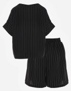 defox Compleu de vară în dungi bogat în vâscoză bluză cu tip cravată și pantaloni scurți Mazhola Negru