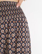 defox Pantaloni Culotte bleumarin cu picioare largi 7/8 și talie elastică Thatasia