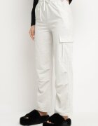 defox Pantaloni gri deschis din bumbac cu elastic în talie și cu buzunare aplicate Selpa