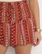 defox Pantaloni scurți roșii de bumbac cu talie înaltă și model geometric Velsedi