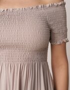 defox Rochie bej deschis din bumbac cu decolteu spaniol cu volane largi la bază Bliria