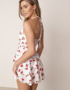 defox Rochie Cloș Albă cu Cireșe cu Volane și Decolteu Halter Lanideia