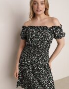 defox Rochie Neagră de Bumbac Stil Spaniolă cu Imprimeu Floral și Elastic Încrețit în Talie Rosaliya
