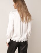 elsa.m by may Bluză Albă cu broderie ajurată și legătură la decolteu Halawena