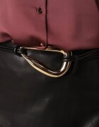 elsa.m by may Fustă evazată din imitație de piele cu curea cu cataramă geometrică Minedora Neagră