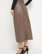 elsa.m by may Fustă lungă maro High Waist din imitație de piele cu curea suplimentară și despicătură Wyneti