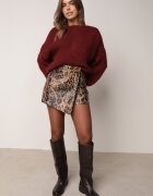 elsa.m by may Fustă-Pantaloni scurți Maro din Piele ecologică cu Croi Asimetric cu Imprimeu Panteră cu Talie Înaltă Torlia