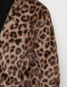 elsa.m by may Geacă Maro de blană cu manșete elastice și guler ridicat cu imprimeu leopard Viazelle