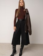 elsa.m by may Pantaloni Casual tip culotte din vâscoză și bumbac cu curea cu cataramă Bisorte Negri