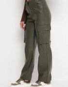 elsa.m by may Pantaloni Verde închis din piele ecologică cu buzunare cu clape Flemixa