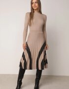 elsa.m by may Rochie Bej din Viscoză cu bază plisată Zila