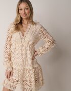 elsa.m by may Rochie Bejă Mellathe